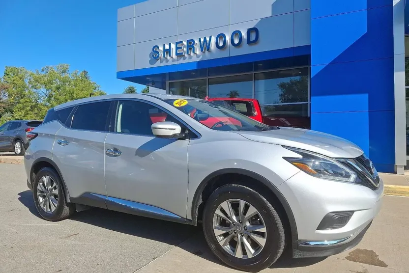 2018 Nissan Murano S photo 1