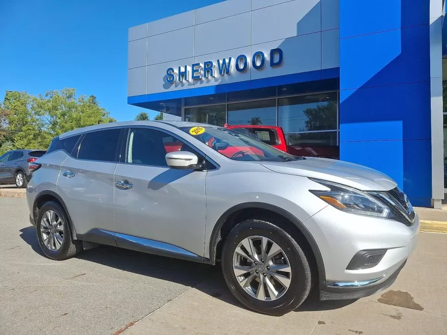 2018 Nissan Murano S photo 1