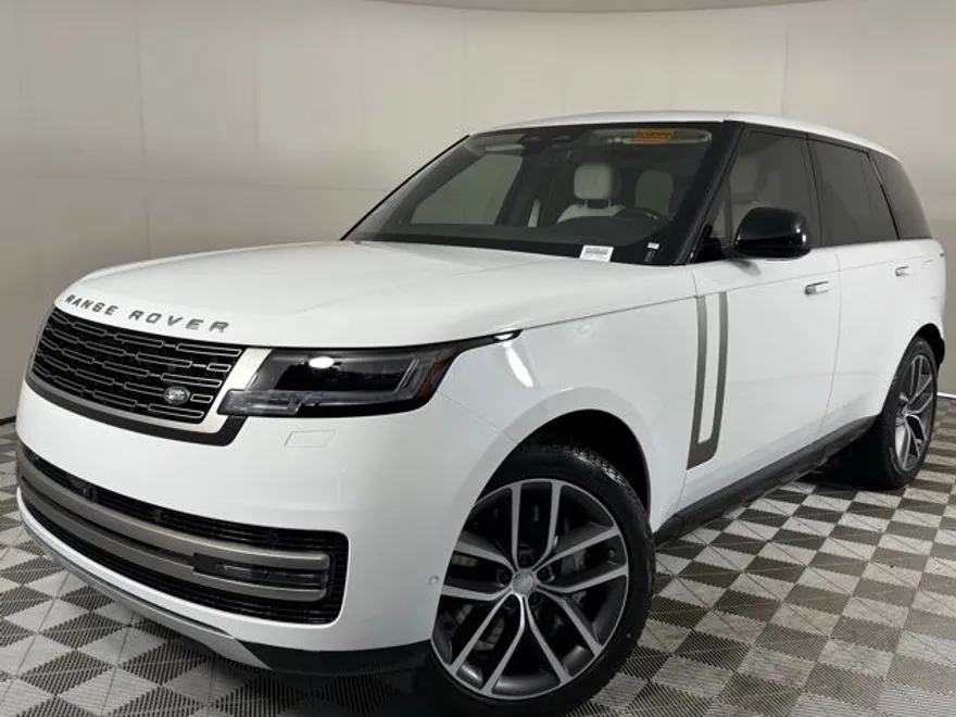 2025 Land Rover Range Rover SE photo 1