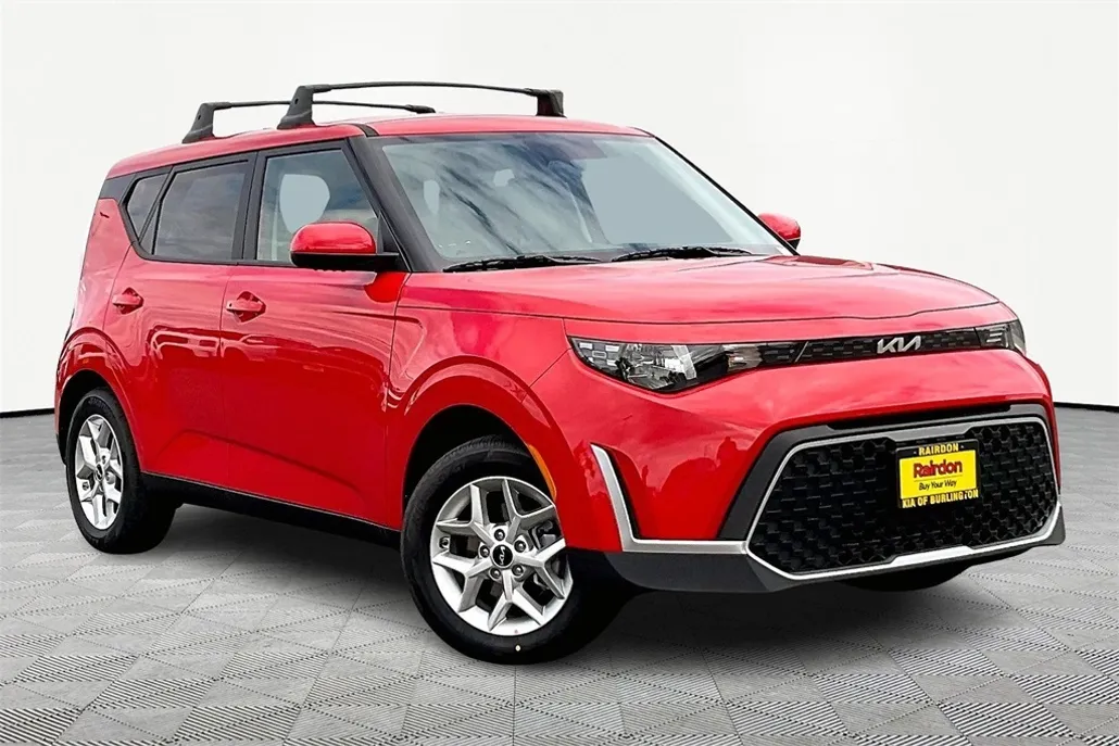 2025 Kia Soul S photo 1