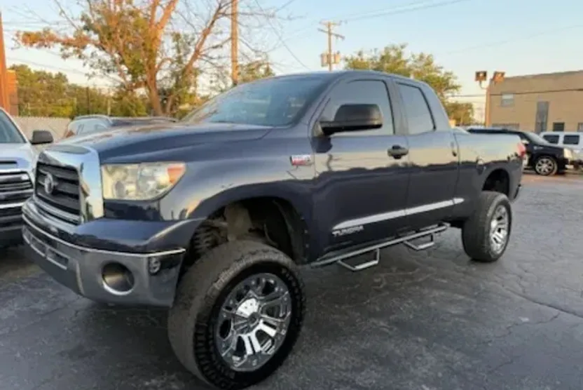 2007 Toyota Tundra Double Cab SR5 photo 1