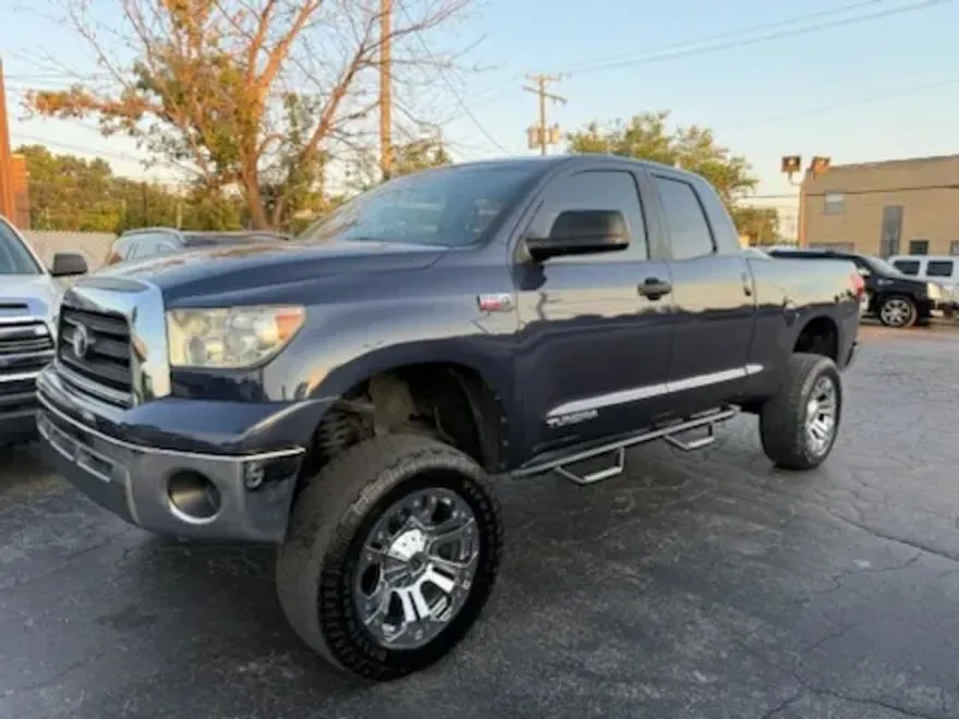 2007 Toyota Tundra Double Cab SR5 photo 1