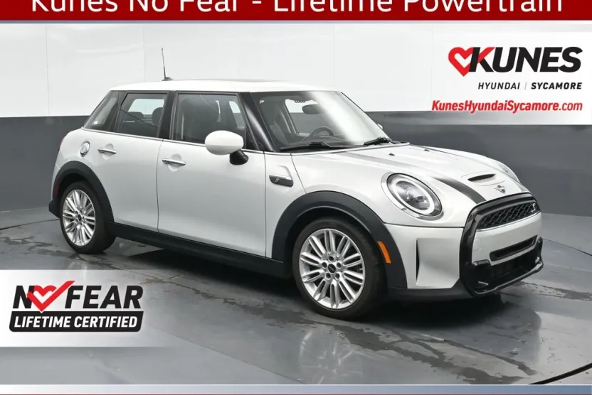 2022 Mini Cooper Hardtop S photo 1
