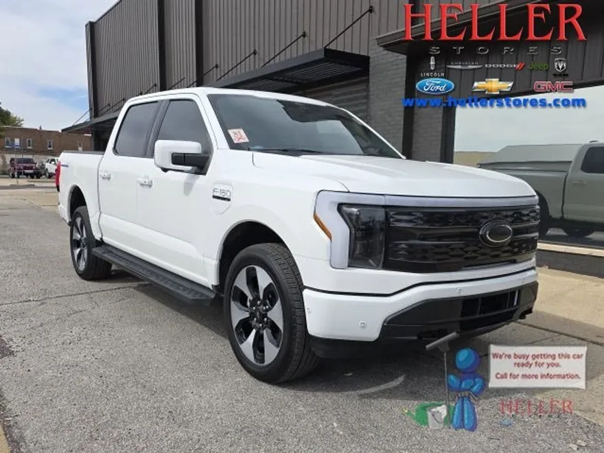 2022 Ford F-150 Lightning Platinum photo 1