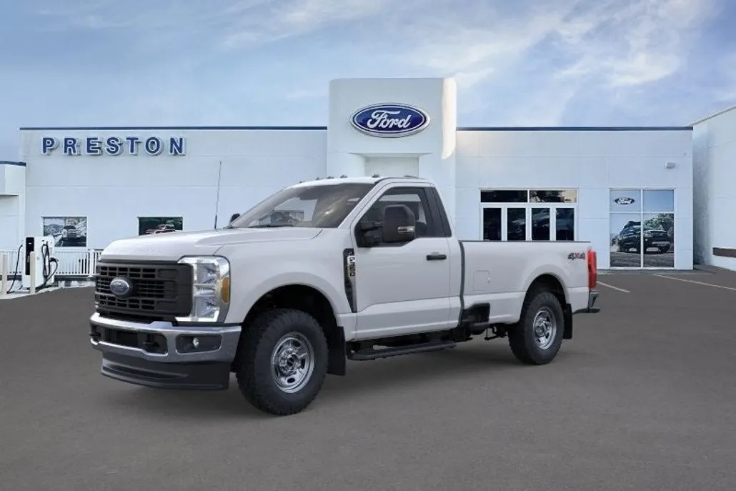 2025 Ford F-350 XL photo 1