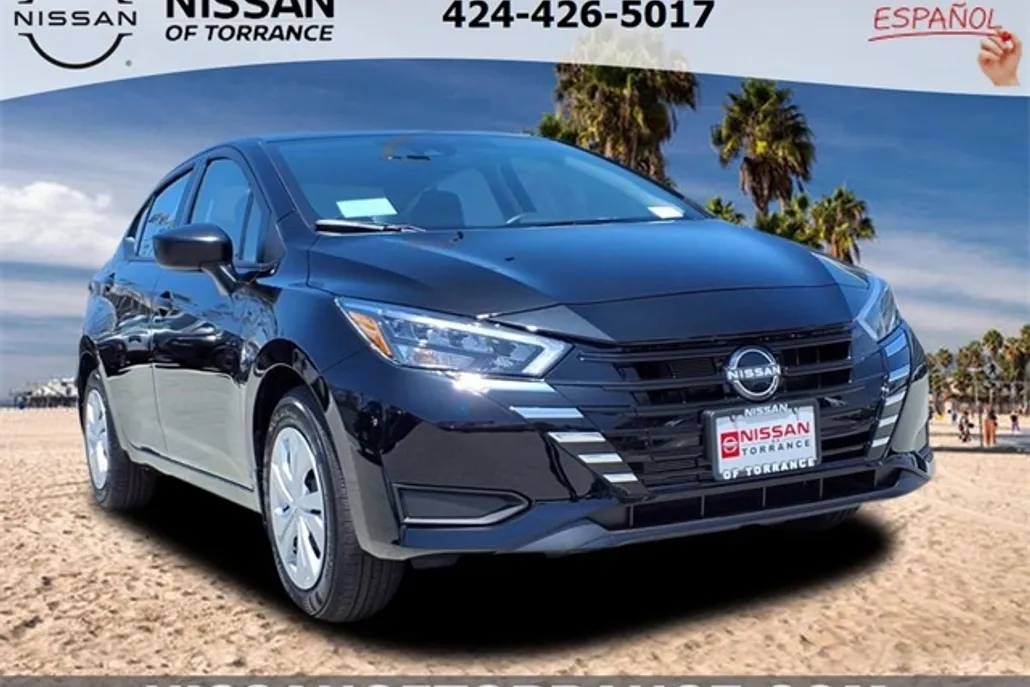 2025 Nissan Versa S photo 1