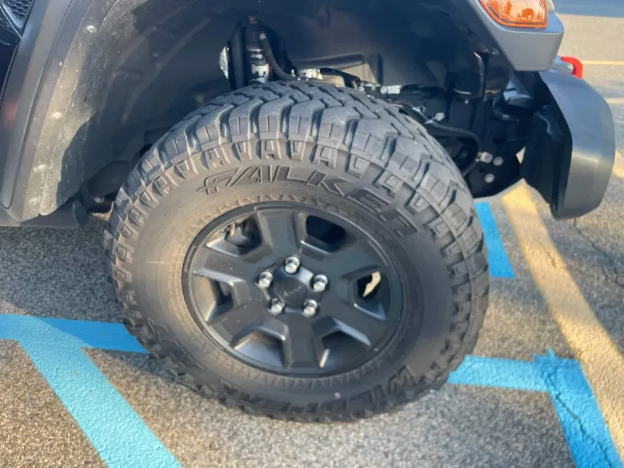 2022 Jeep Gladiator Mojave photo 1