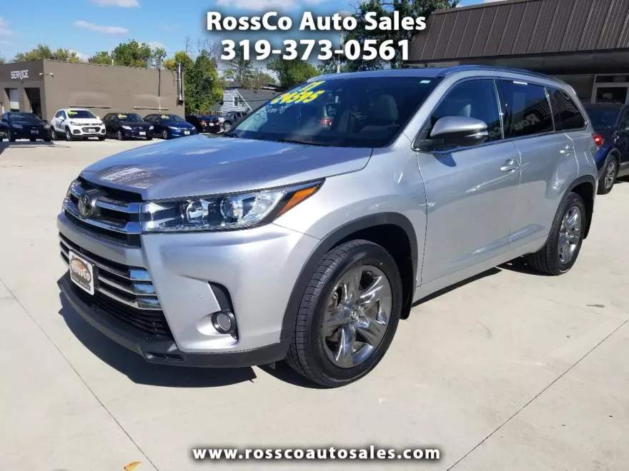 2017 Toyota Highlander Limited photo 1