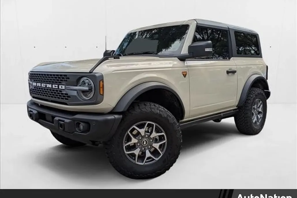 2025 Ford Bronco Badlands photo 1