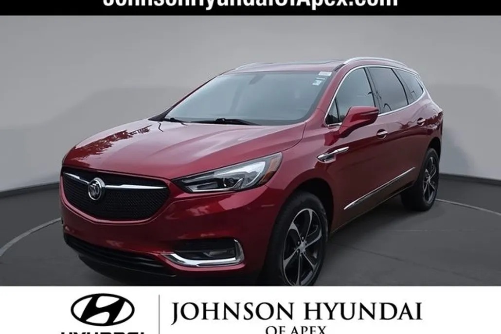 2020 Buick Enclave Essence photo 1