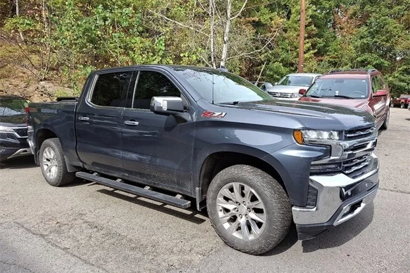 2021 Chevrolet Silverado 1500 LTZ photo 1