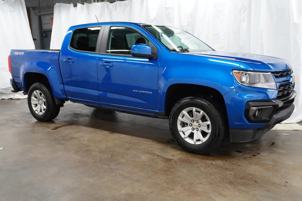 2022 Chevrolet Colorado LT photo 1
