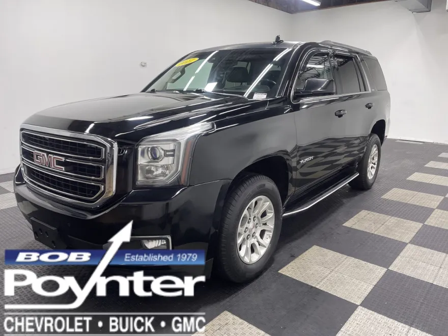 2017 Gmc Yukon SLT photo 1