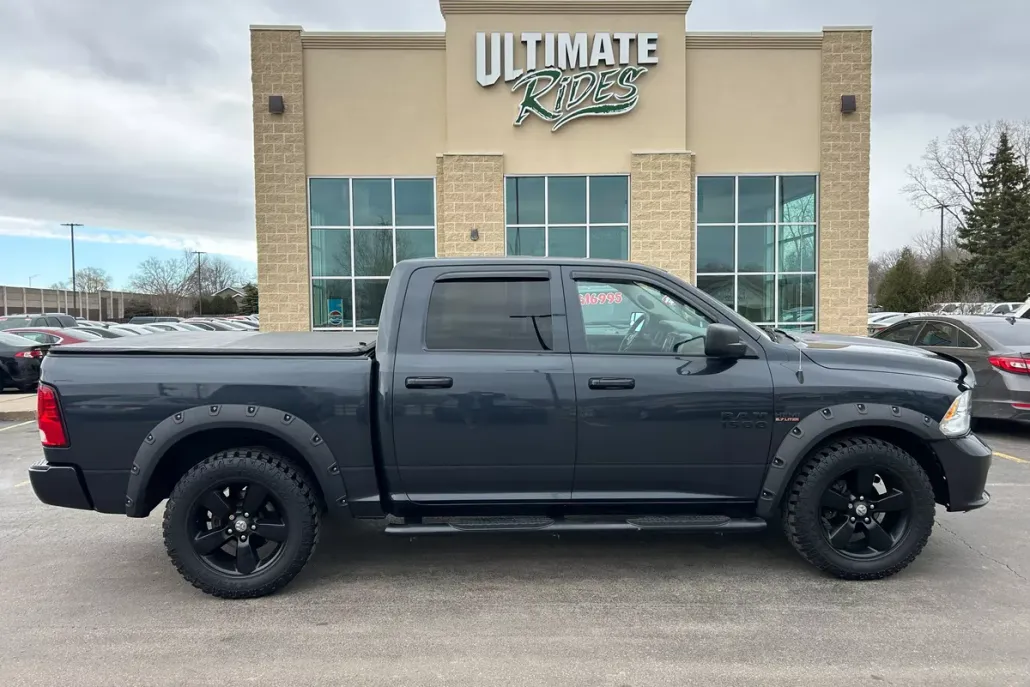 2016 Ram 1500 Express photo 1