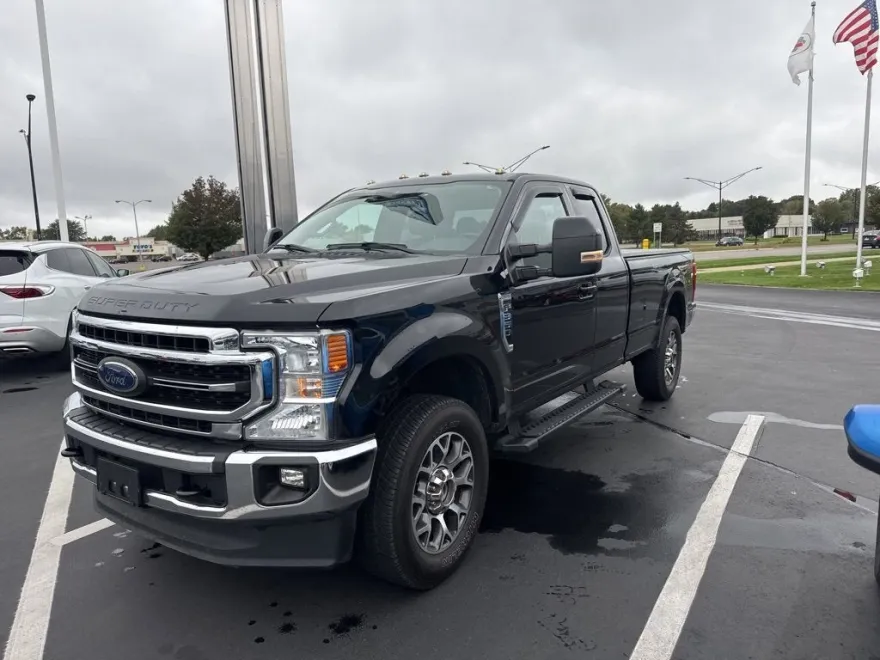 2020 Ford F-350 Lariat photo 1