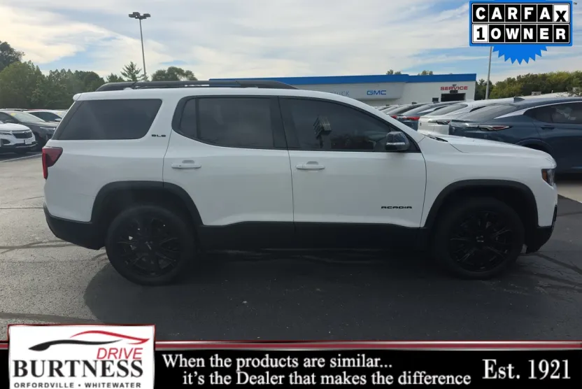 2023 Gmc Acadia SLE photo 1
