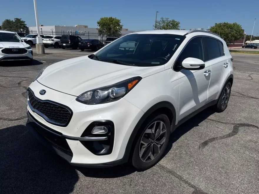 2020 Kia Sportage EX photo 1