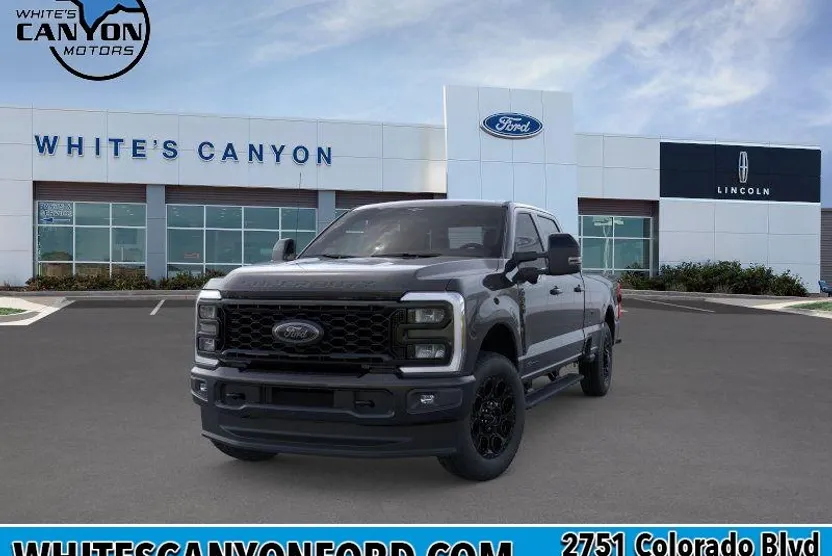 2026 Ford F-350 Lariat photo 1