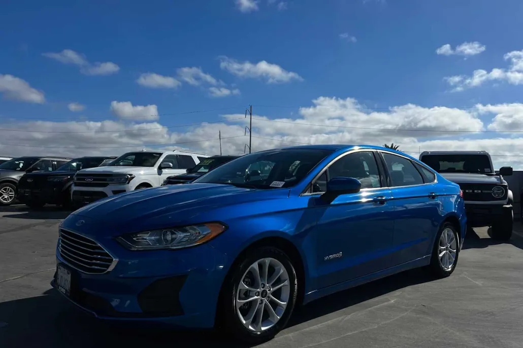 2019 Ford Fusion Hybrid SE photo 1
