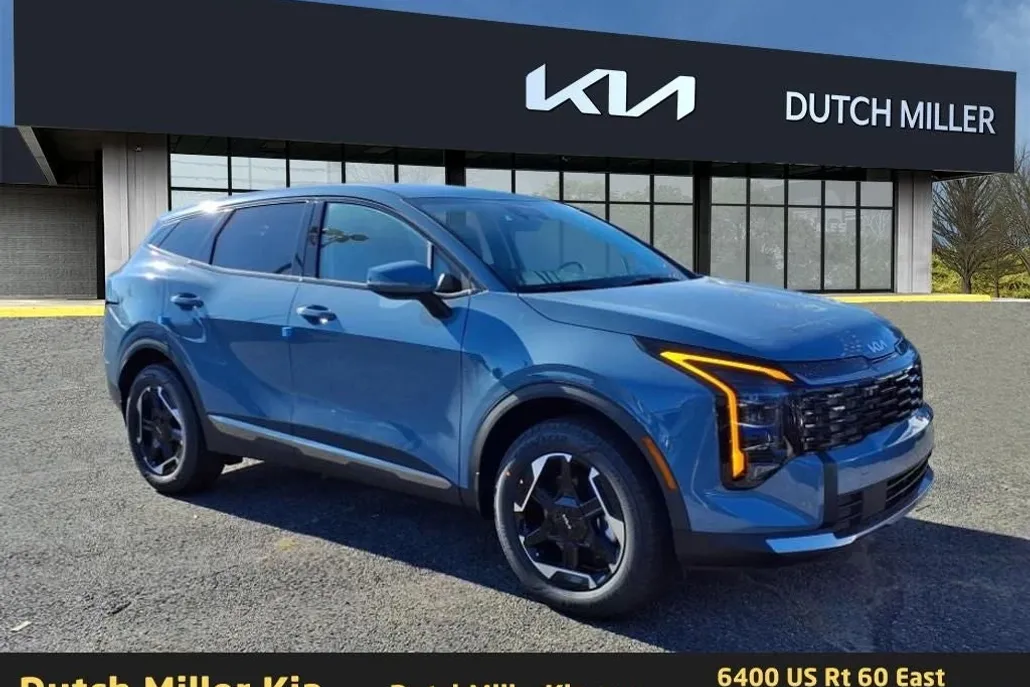 2026 Kia Sportage Hybrid S photo 1