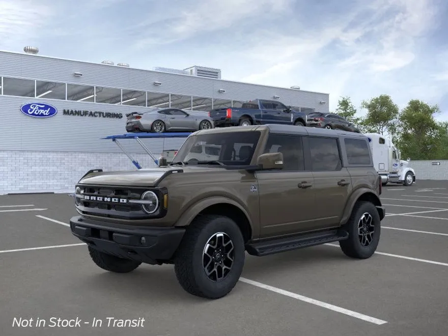 2025 Ford Bronco Outer Banks photo 1