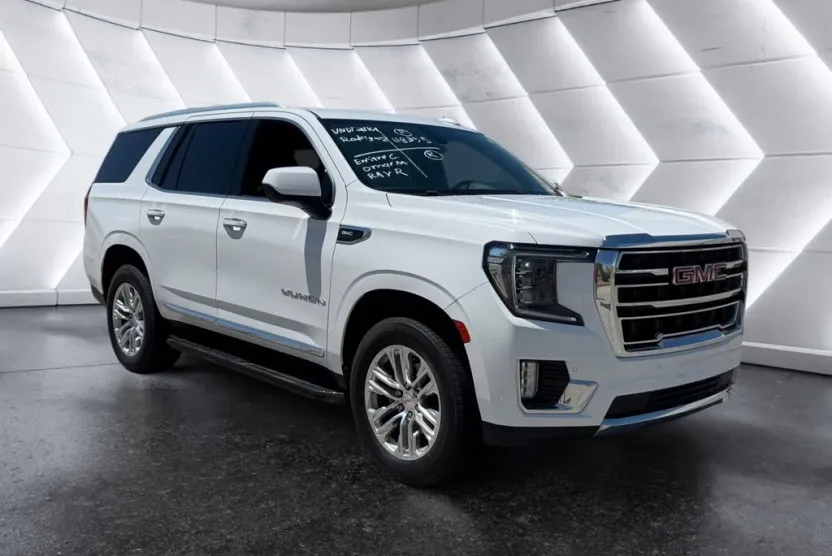 2021 Gmc Yukon SLT photo 1