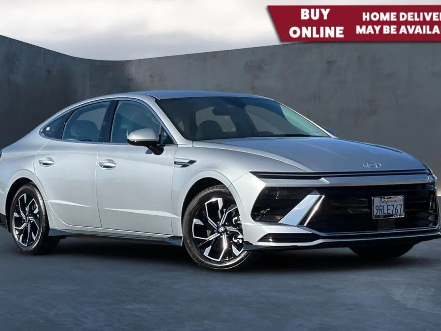 2024 Hyundai Sonata SEL photo 1