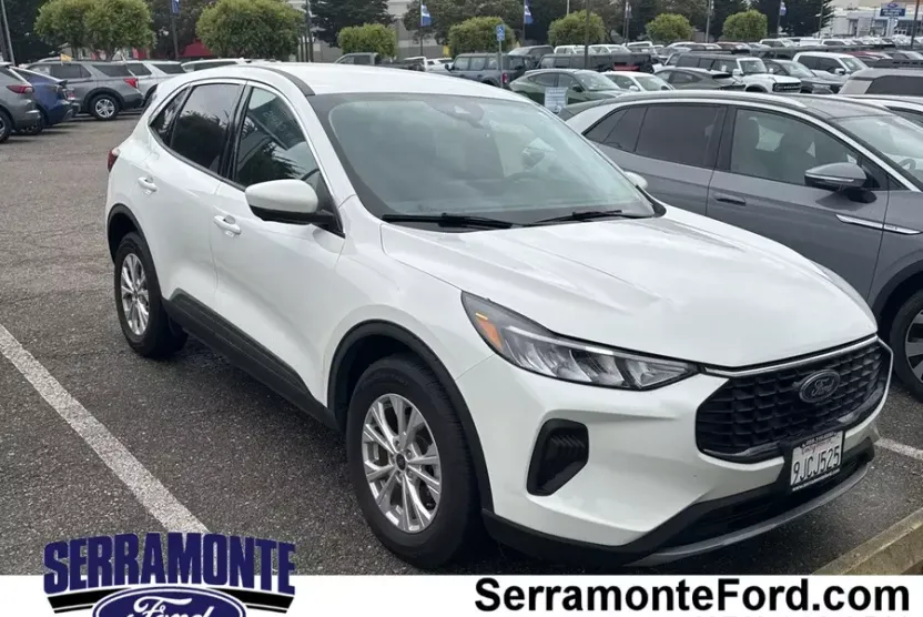 2023 Ford Escape Active photo 1