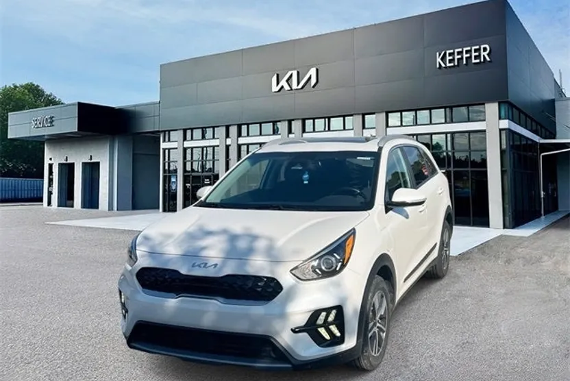 2022 Kia Niro Plug-In Hybrid EX Premium photo 1