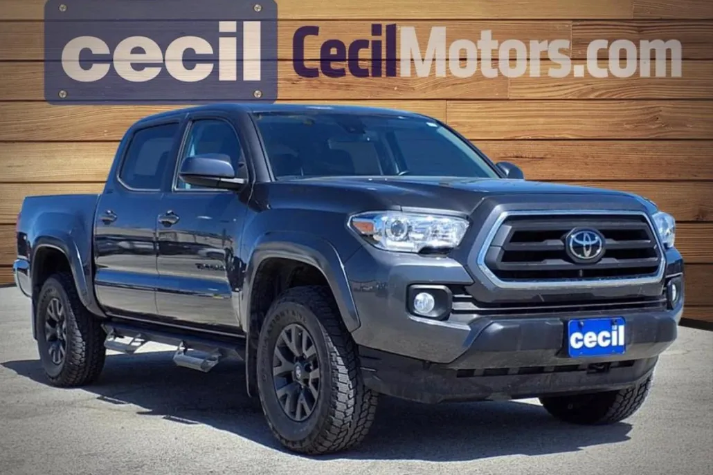 2023 Toyota Tacoma SR5 photo 1