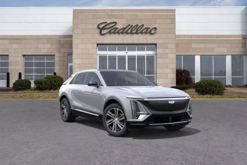 2026 Cadillac Lyriq Luxury photo 1