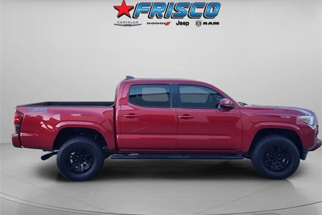 2022 Toyota Tacoma SR5 photo 1