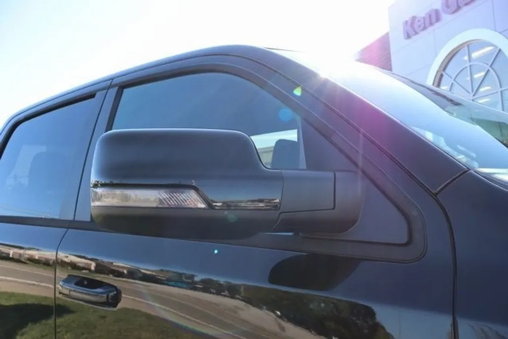 2026 Ram 1500 Big Horn photo 1