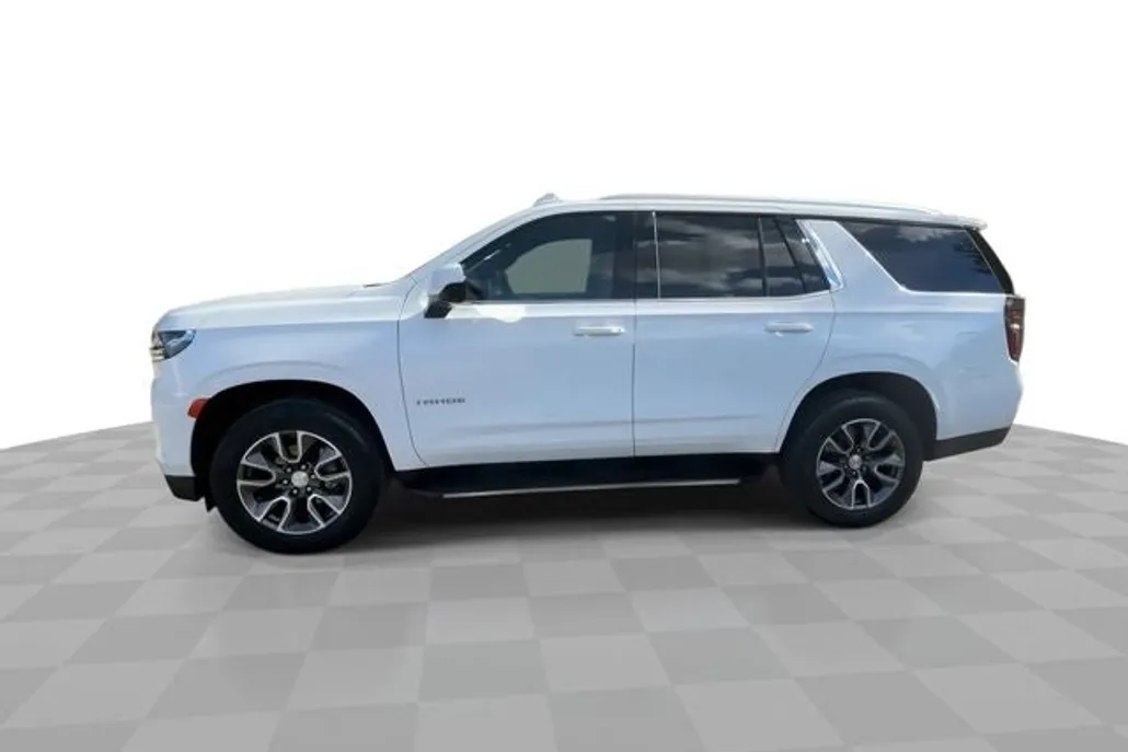 2023 Chevrolet Tahoe LT photo 1