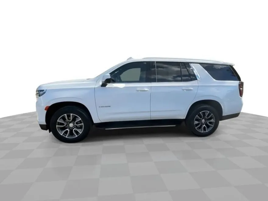 2023 Chevrolet Tahoe LT photo 1