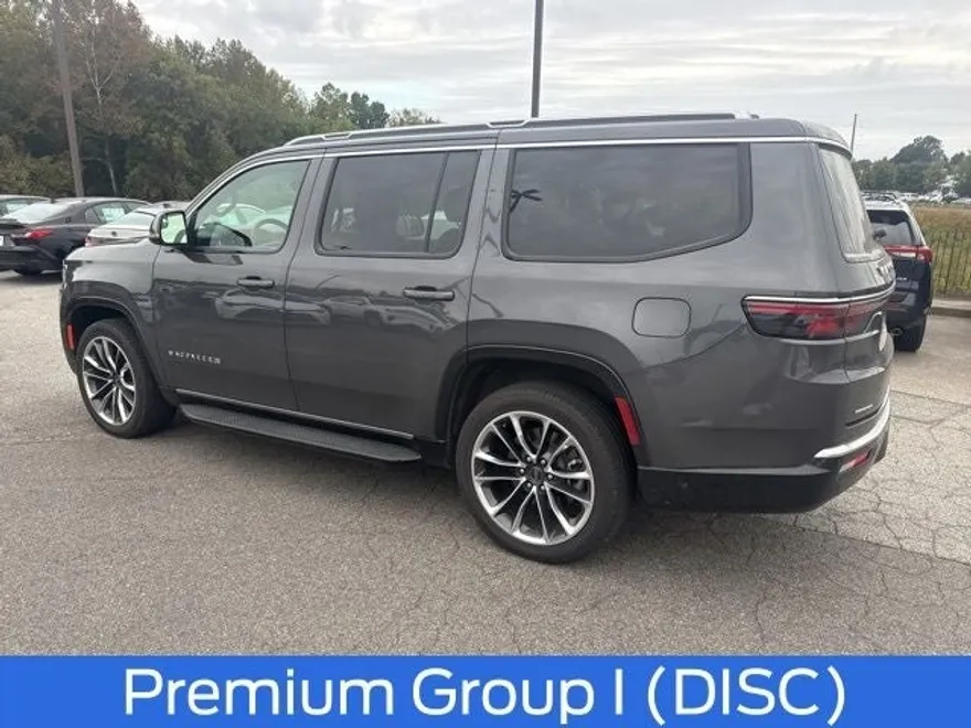 2022 Jeep Wagoneer Series II photo 1