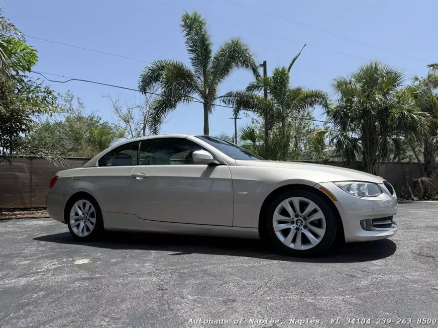 2012 Bmw 328i 3-series photo 1