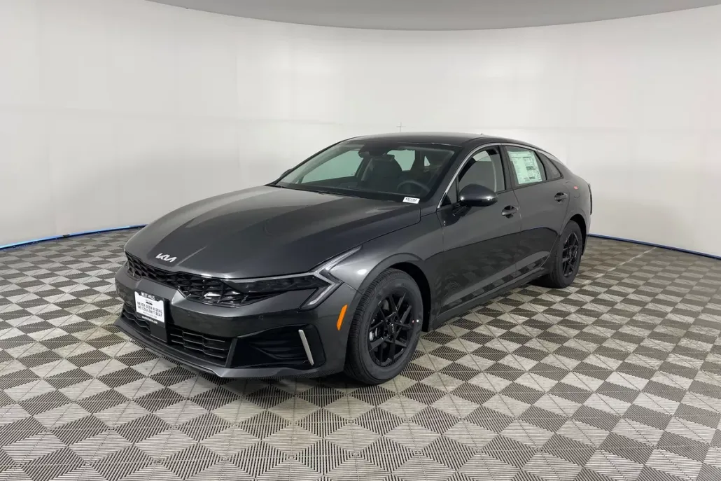 2026 Kia K5 LXS photo 1