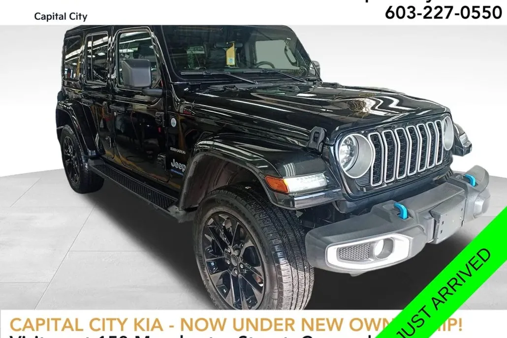 2024 Jeep Wrangler Sahara 4xe photo 1