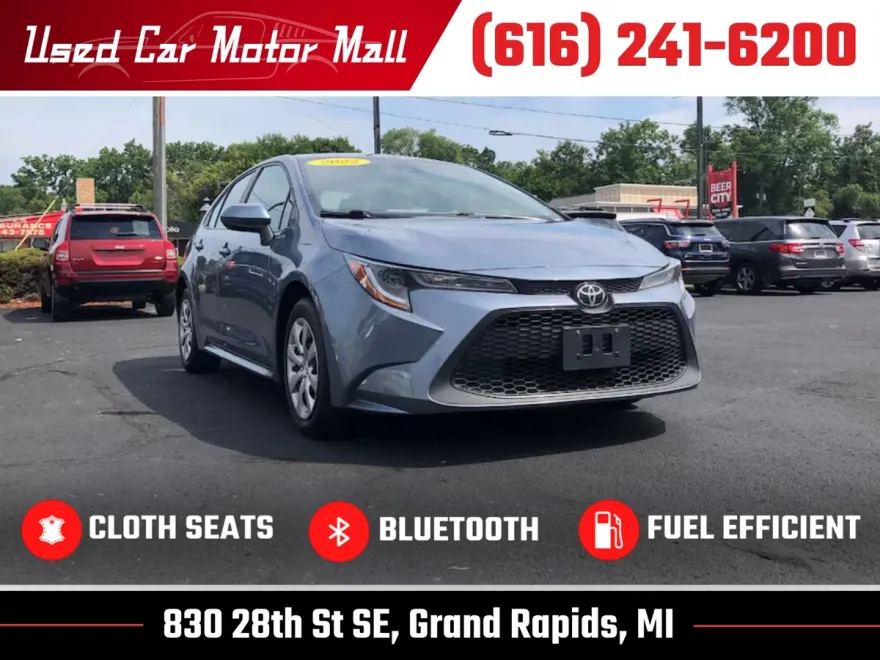 2022 Toyota Corolla LE photo 1