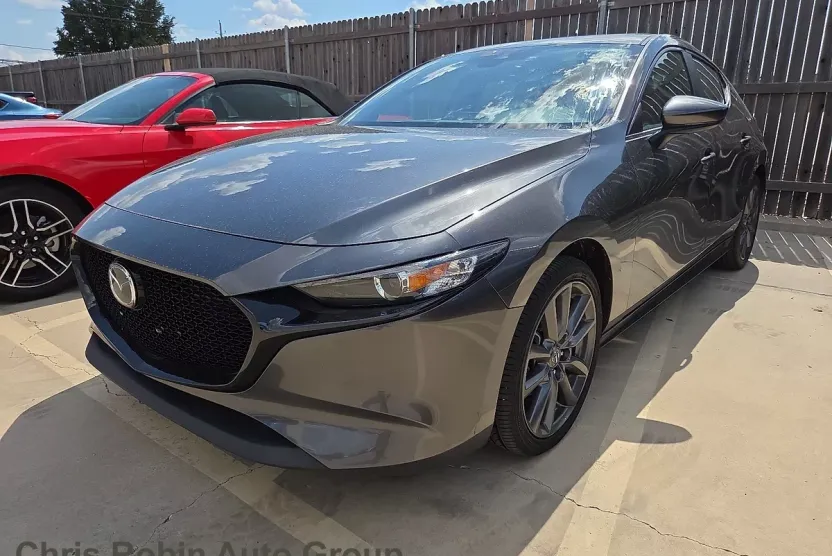 2023 Mazda Mazda3 Hatchback 2.5 s Preferred photo 1