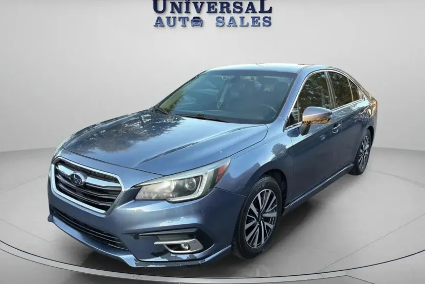 2018 Subaru Legacy 2.5i Premium photo 1