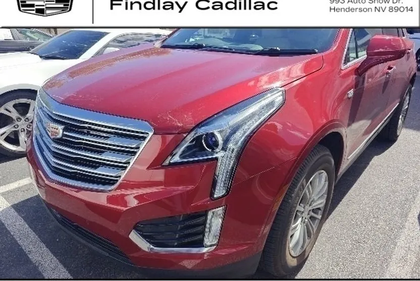 2019 Cadillac XT5 Luxury photo 1