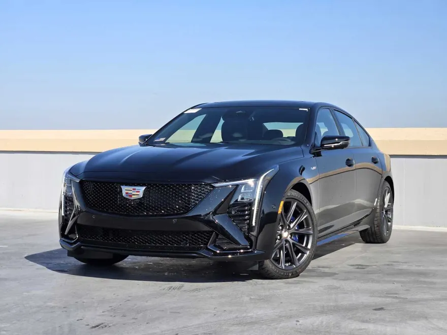 2026 Cadillac CT5 V photo 1