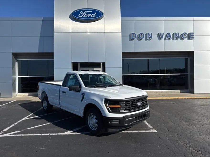 2025 Ford F-150 XL photo 1