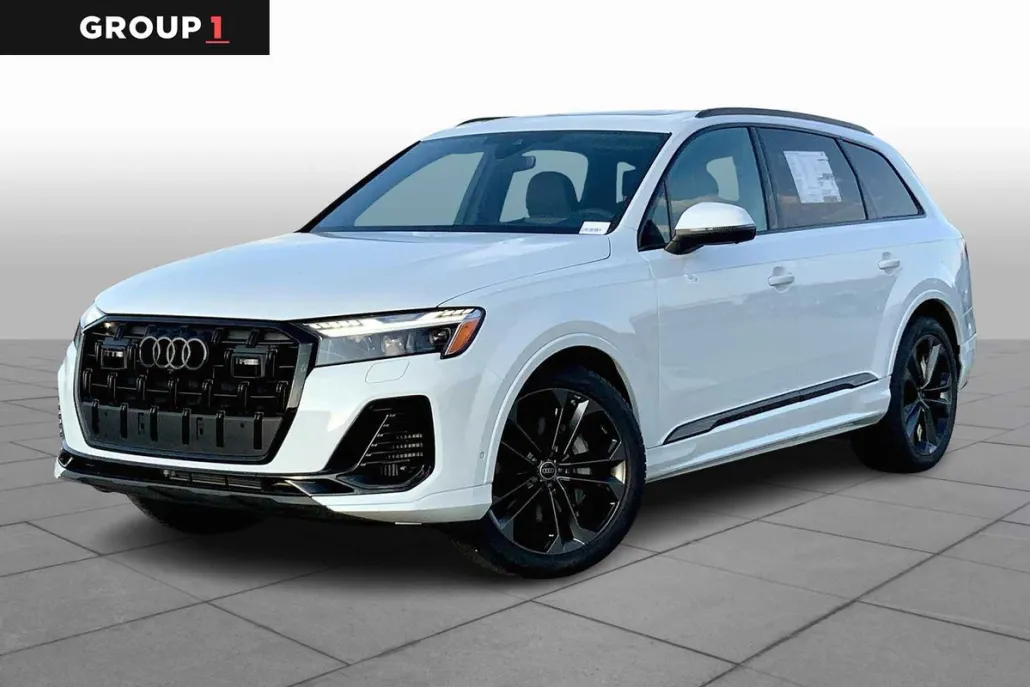 2025 Audi Q7 55 Prestige photo 1
