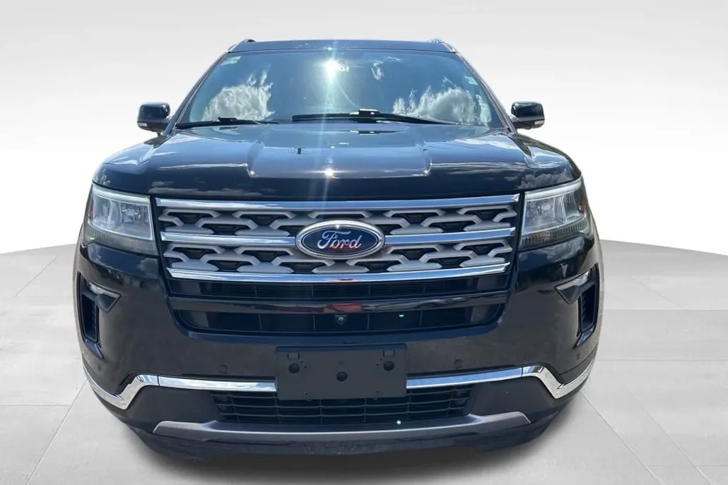 2018 Ford Explorer Limited photo 1