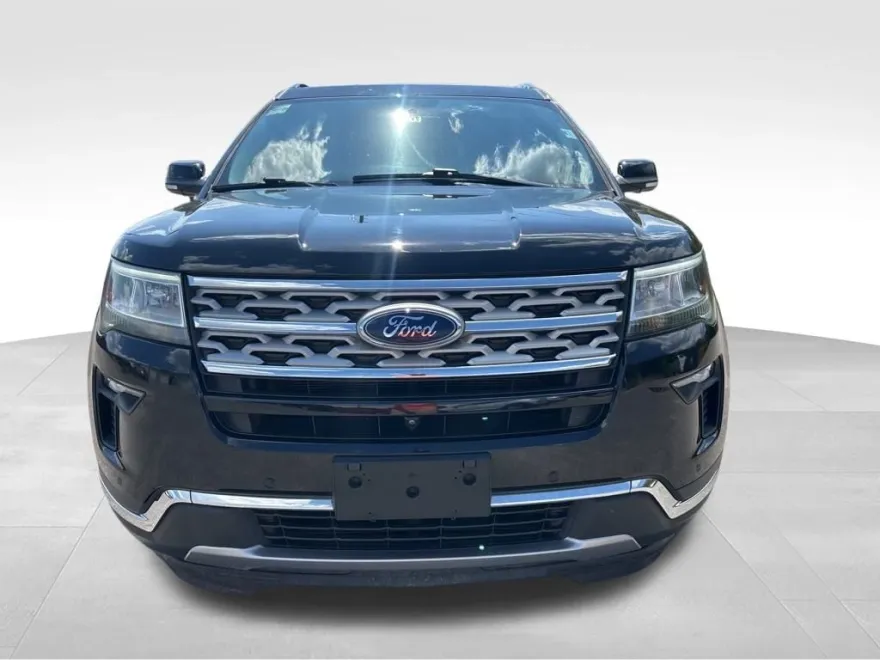 2018 Ford Explorer Limited photo 1