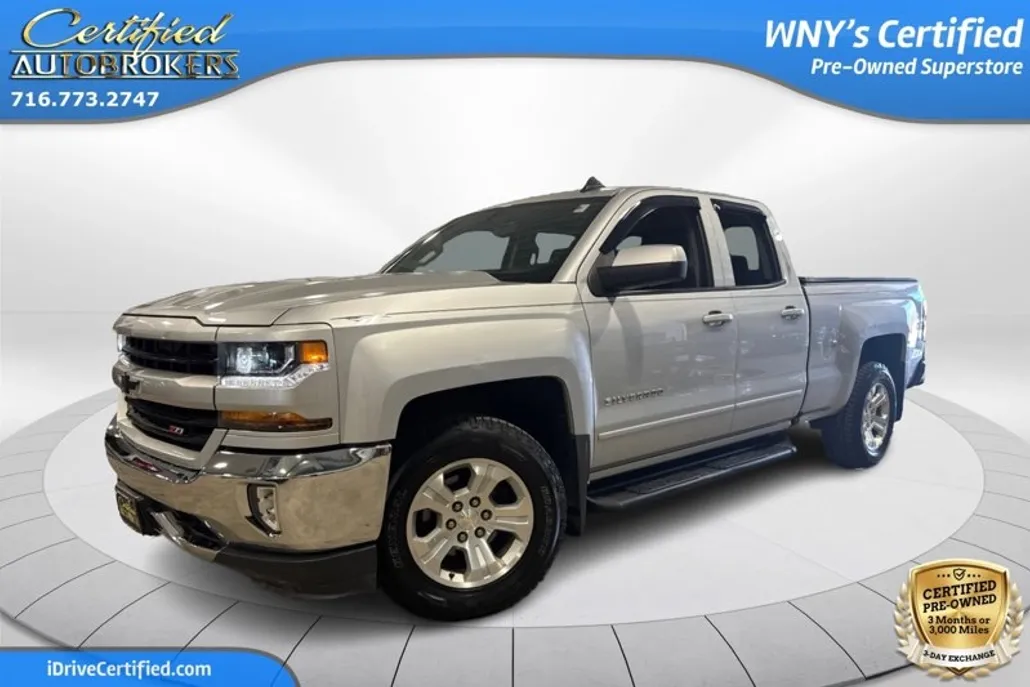 2017 Chevrolet Silverado 1500 LT Z71 photo 1