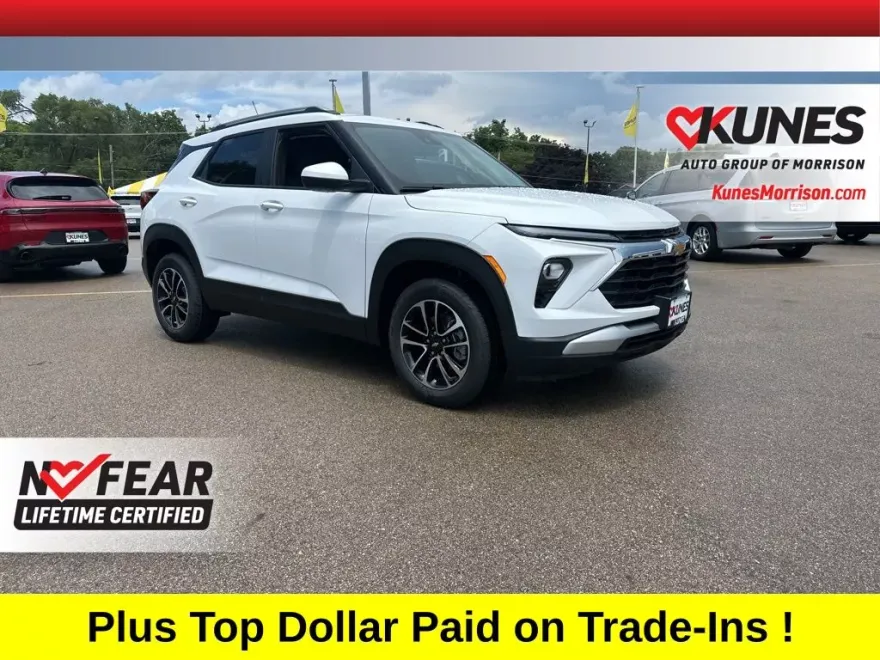 2026 Chevrolet Trailblazer LT photo 1